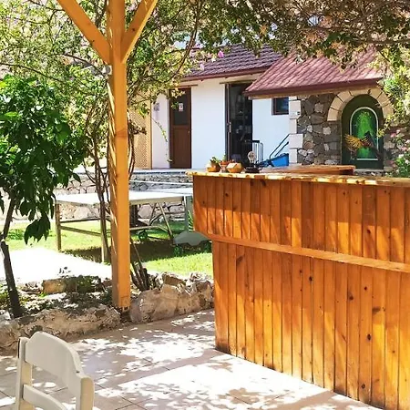 Hotell Swiss Eviniz (adults Only) 3*