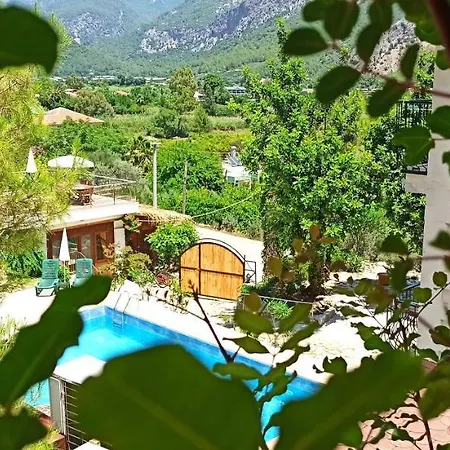 Hotell Swiss Eviniz (adults Only)